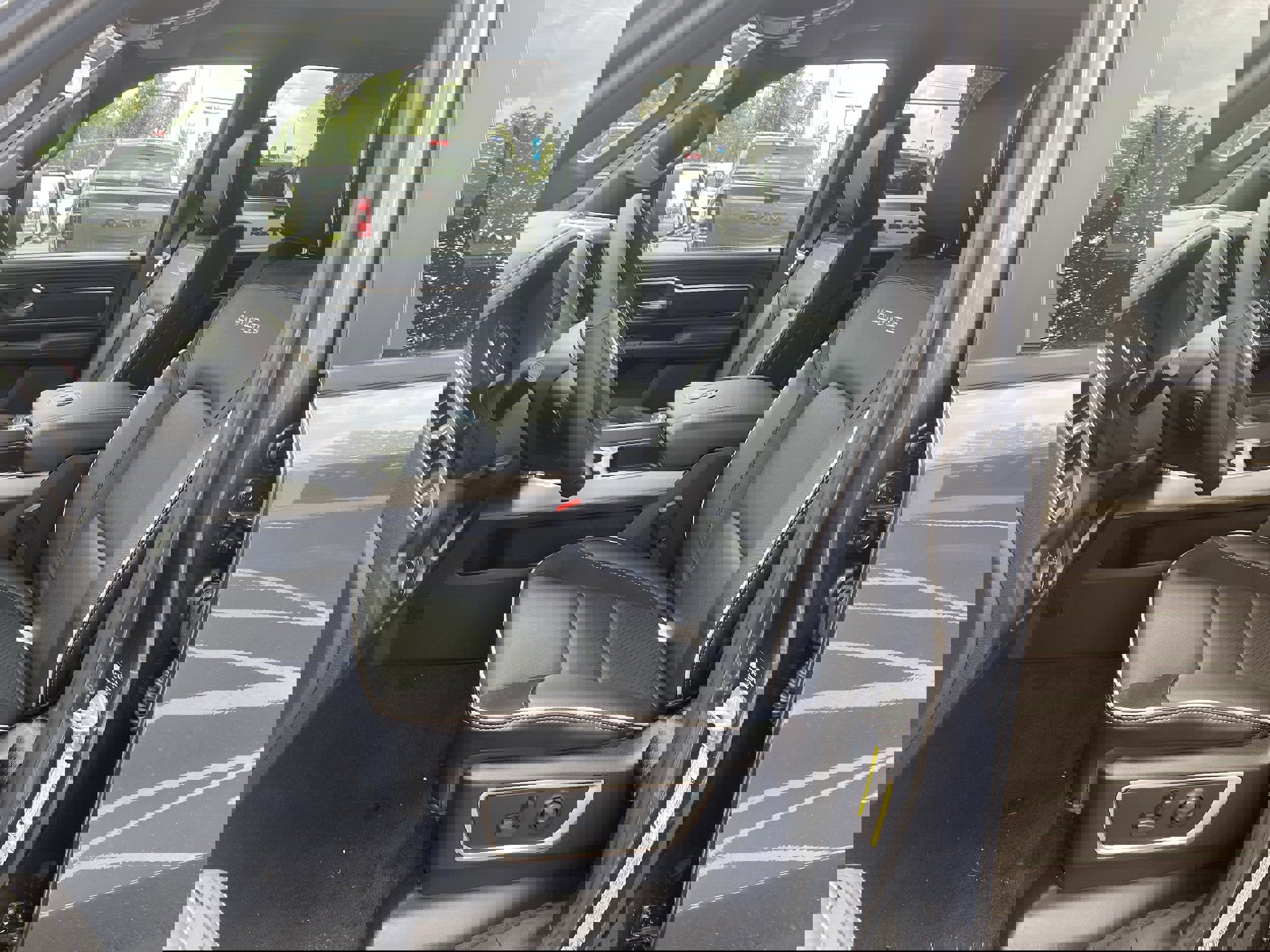 New 2026 RAM 1500 Laramie image 11