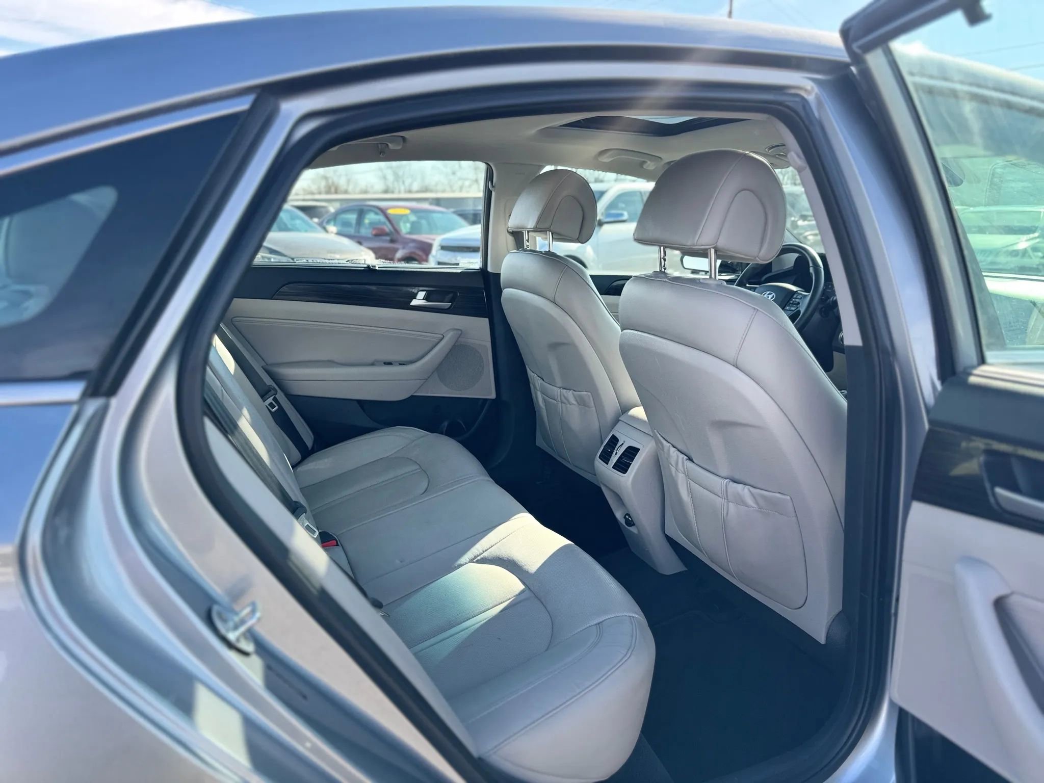 Used 2017 Hyundai Sonata Limited w/ Ultimate Package 04 image 55