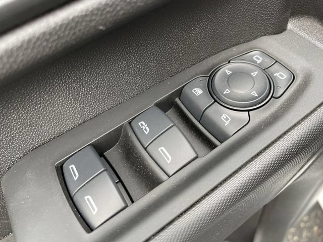 New 2025 GMC Sierra 3500 Pro w/ Convenience Package AWD/4WD image 9