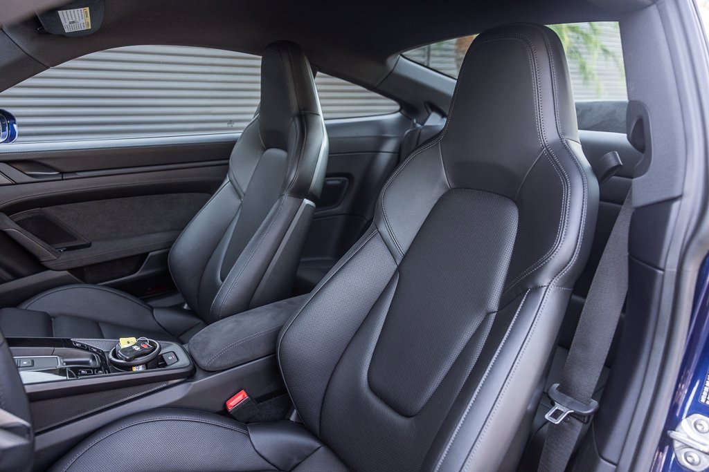 Certified 2024 Porsche 911 Carrera GTS image 5