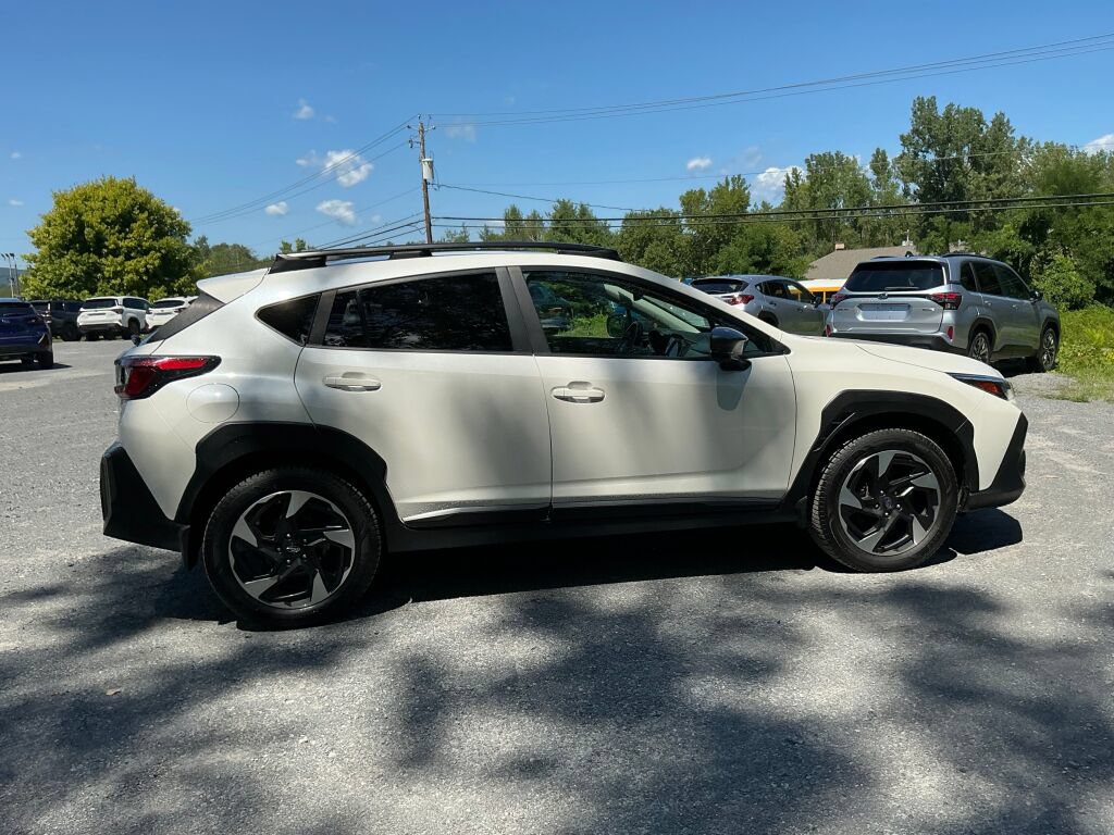 Used 2024 Subaru Crosstrek 2.5i Limited AWD/4WD image 6
