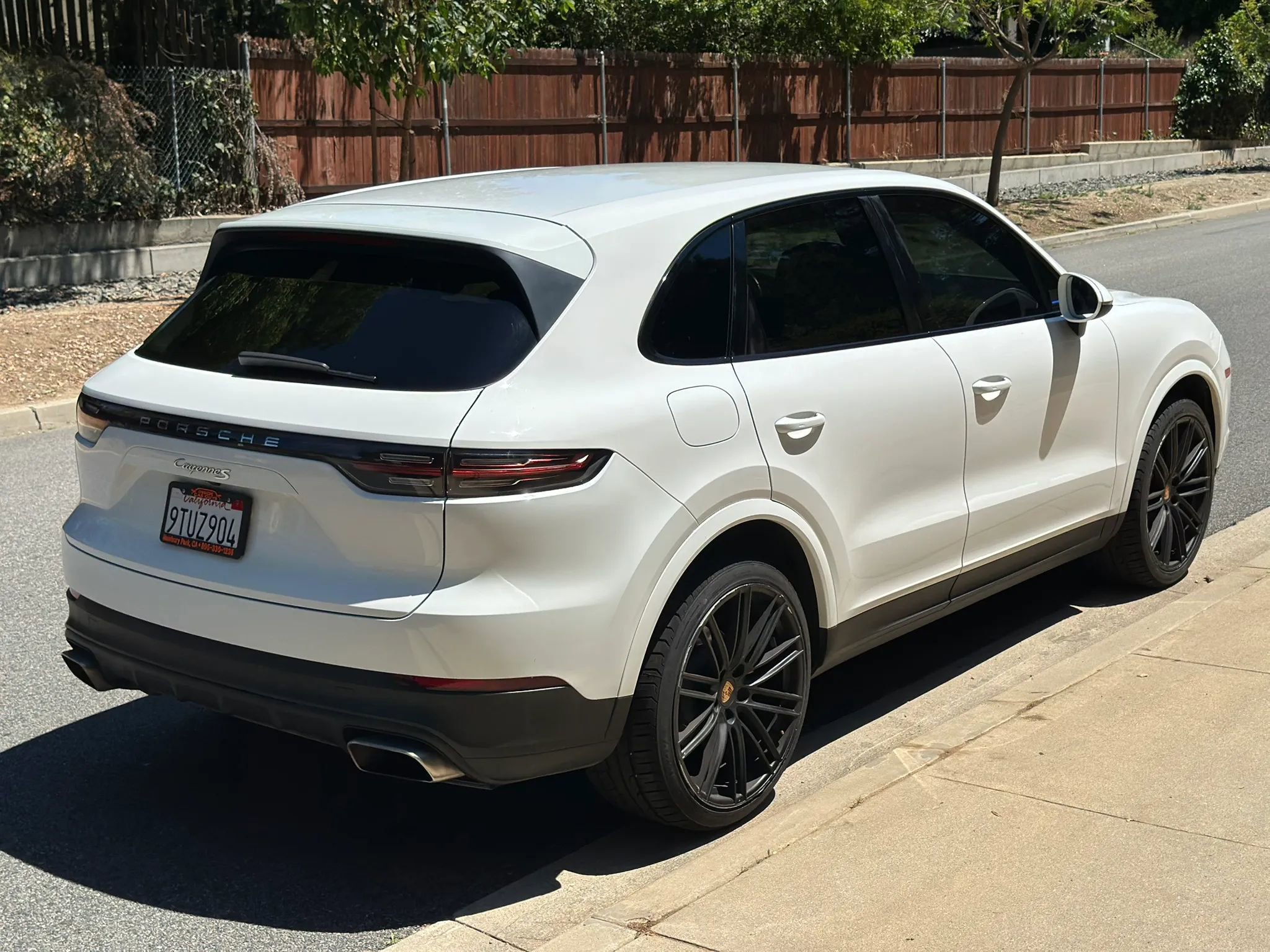 Used 2019 Porsche Cayenne AWD/4WD image 6