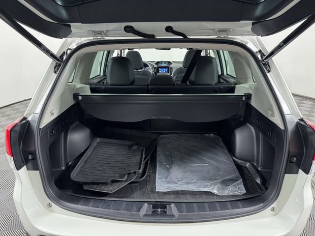 Used 2023 Subaru Forester Premium AWD/4WD image 14