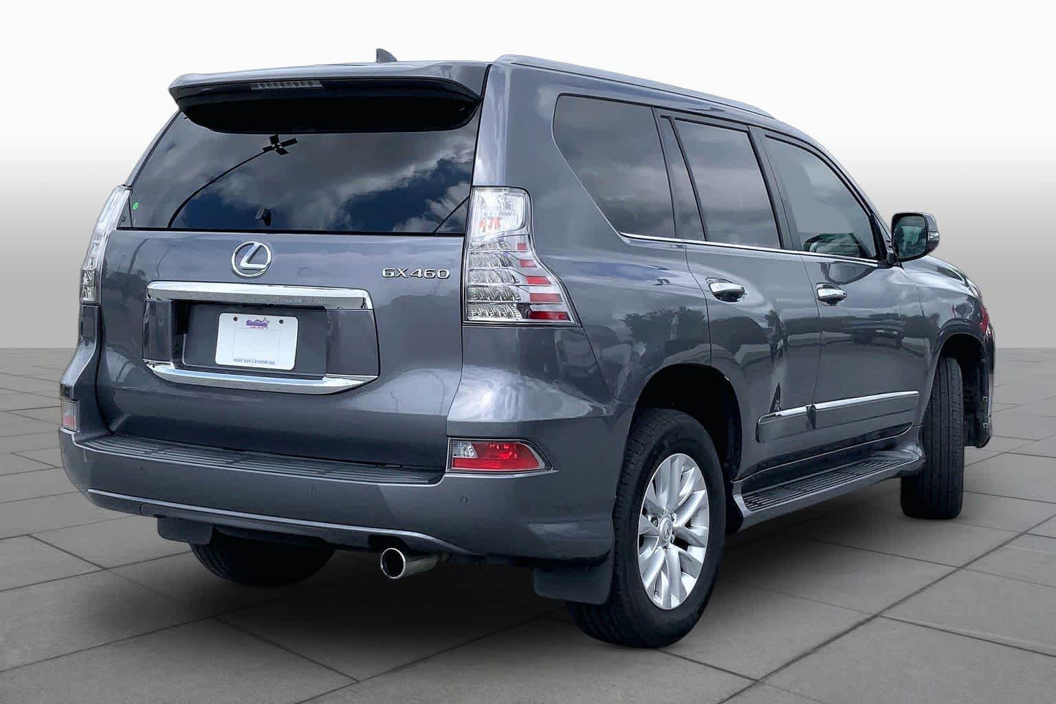 Used 2018 Lexus GX 460 Premium w/ Premium Package AWD/4WD image 13