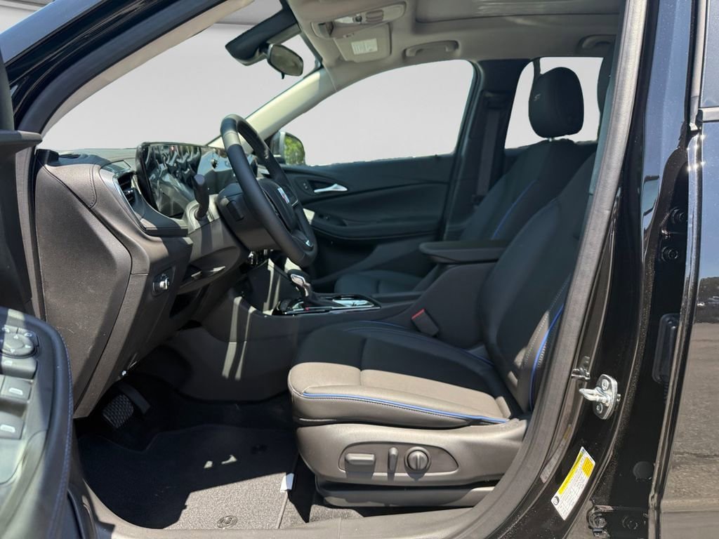 New 2026 Buick Encore GX Sport Touring w/ Comfort Package FWD image 10