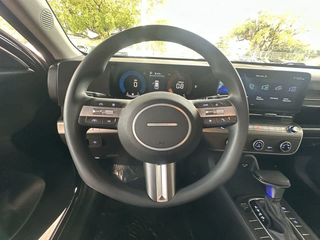 Used 2025 Hyundai Kona SE FWD image 15