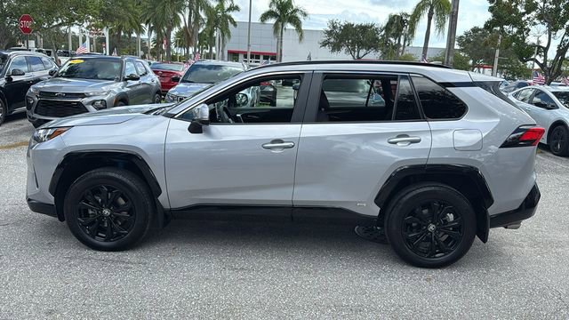Certified 2024 Toyota RAV4 SE image 4