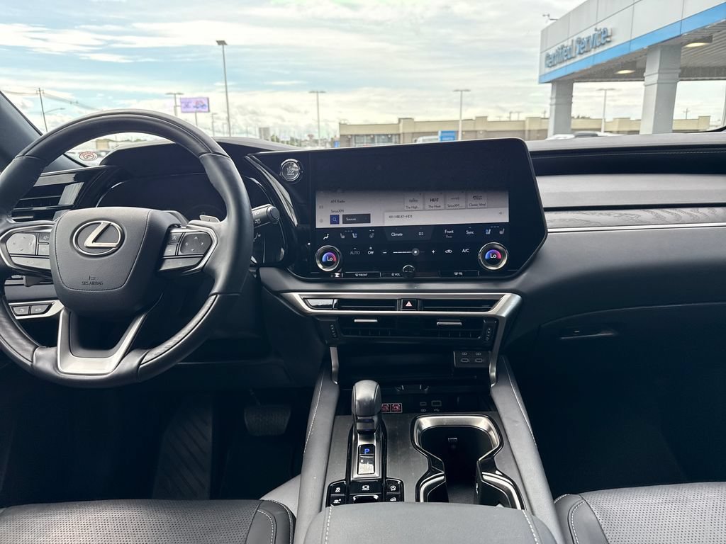 Used 2023 Lexus RX 350 Premium Plus w/ Cold Area Package AWD/4WD image 25