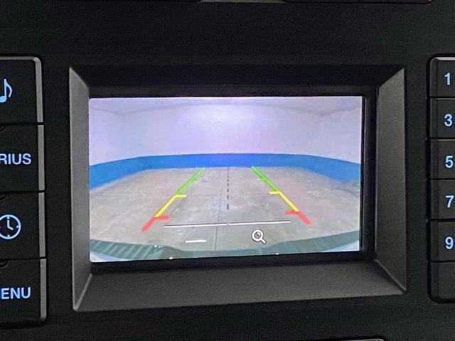 Used 2017 Ford F150 XLT w/ Trailer Tow Package image 8