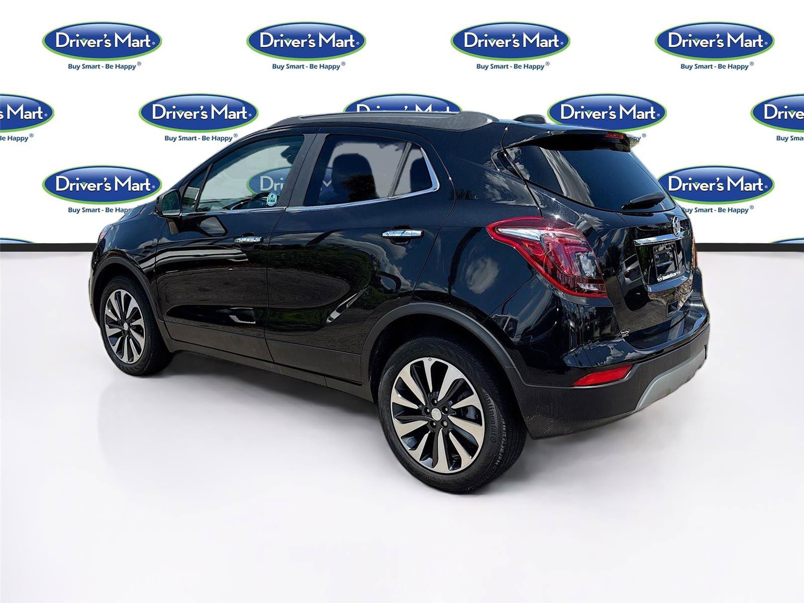 Used 2021 Buick Encore Preferred AWD/4WD image 5