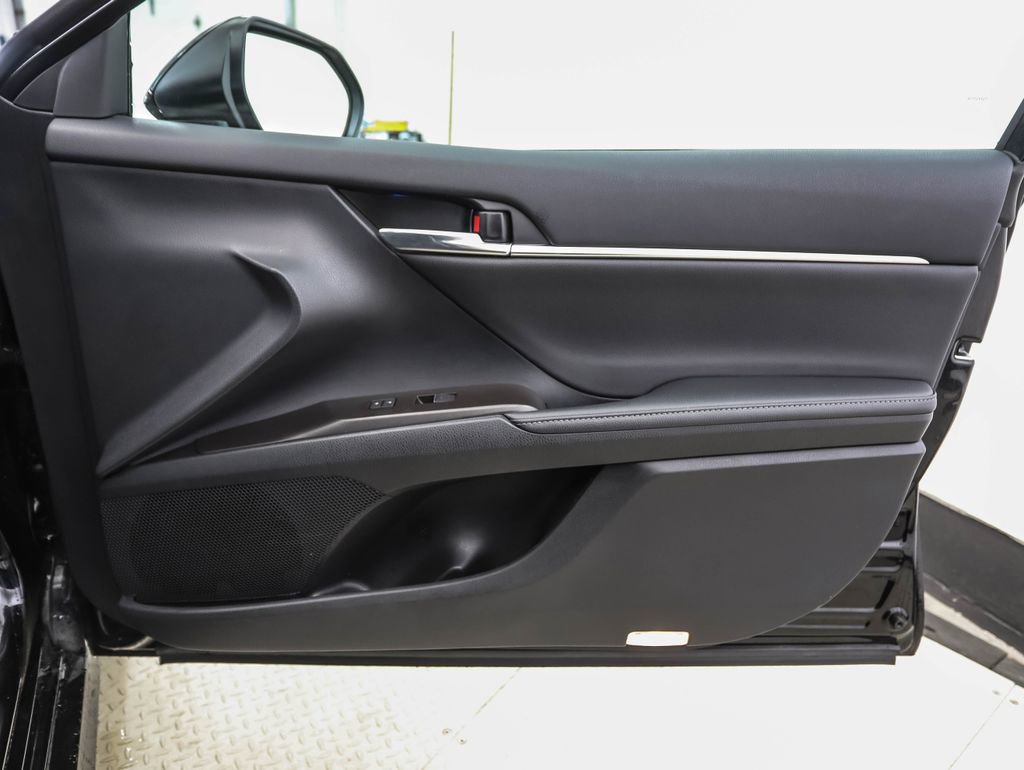 Used 2024 Toyota Camry XLE w/ Cold Weather Package image 28