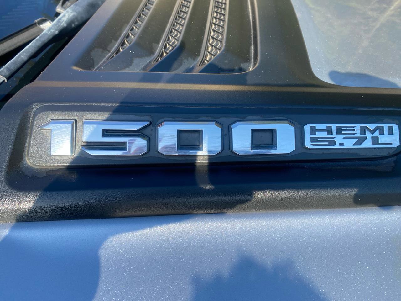 Used 2021 RAM 1500 Laramie w/ Sport Appearance Package AWD/4WD image 39