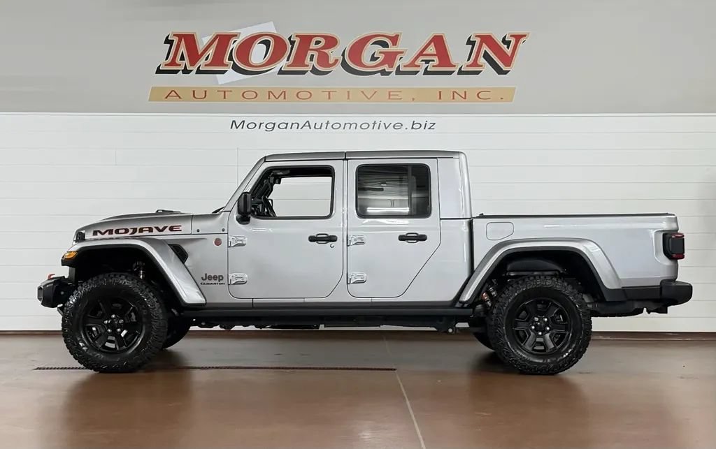 Used 2021 Jeep Gladiator Mojave AWD/4WD image 6