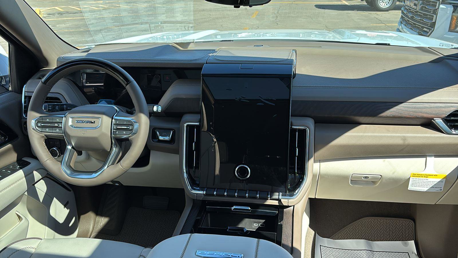 New 2026 GMC Yukon Denali w/ Advanced Technology Package image 28