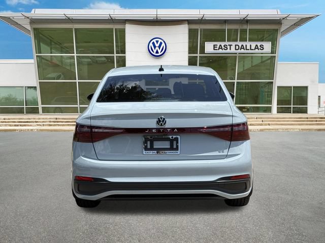 Used 2026 Volkswagen Jetta SE FWD image 4