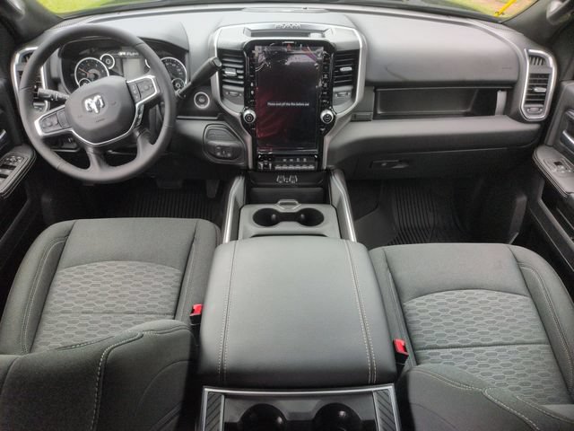 New 2026 RAM 3500 Big Horn AWD/4WD image 29
