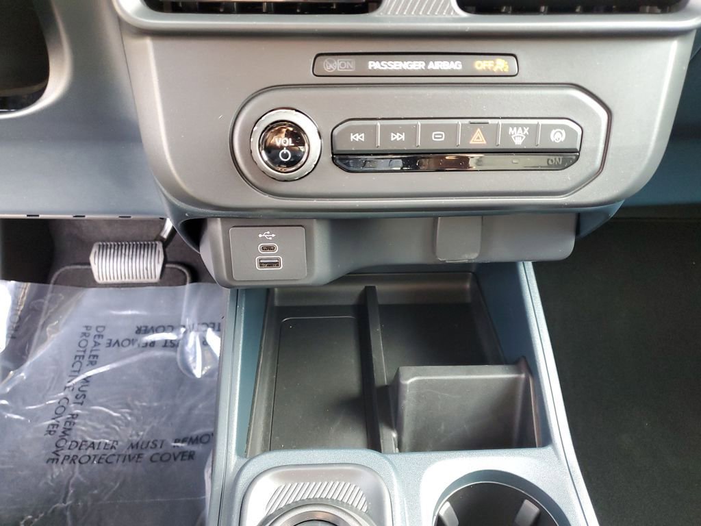 New 2026 Ford Maverick XL image 23