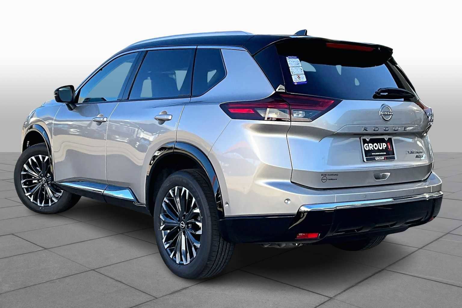 New 2026 Nissan Rogue Platinum image 11