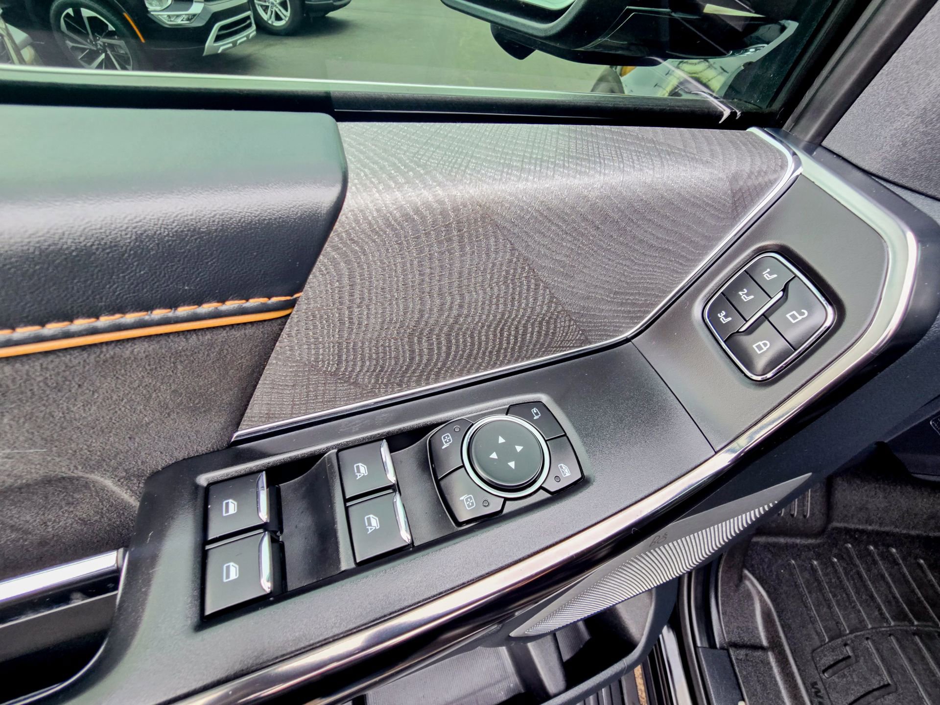 Used 2021 Ford F150 Platinum w/ Equipment Group 701A High image 21