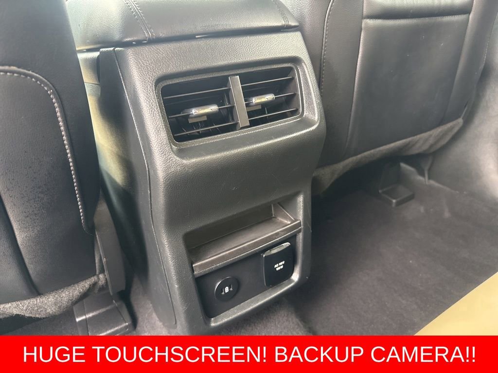 Certified 2024 Ford Edge SEL w/ Convenience Package image 32