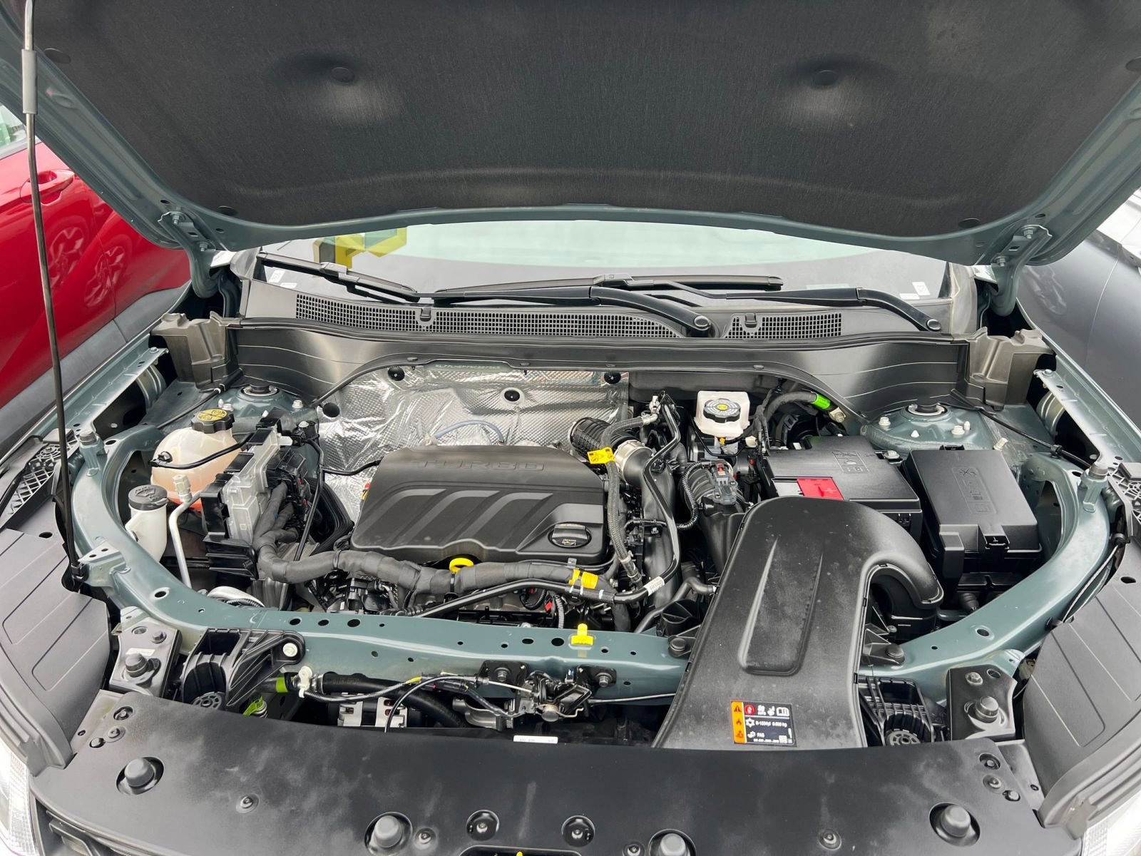 Used 2025 Chevrolet Trax LT image 30