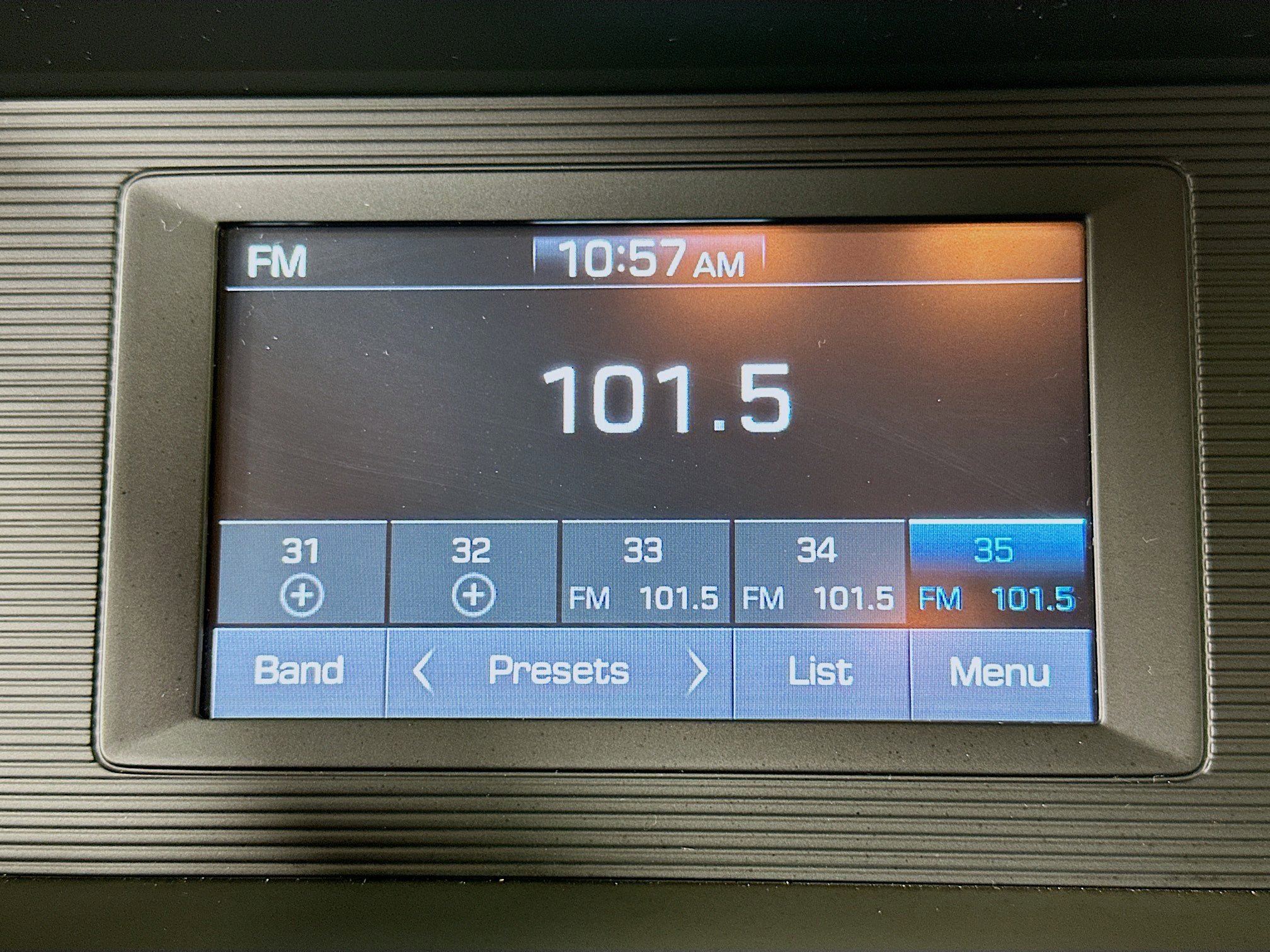 Used 2020 Hyundai Elantra SE image 21