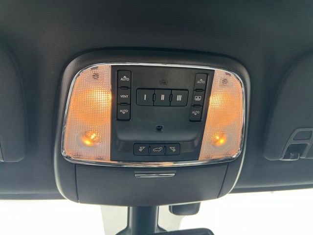 Used 2019 Jeep Grand Cherokee Limited X AWD/4WD image 24