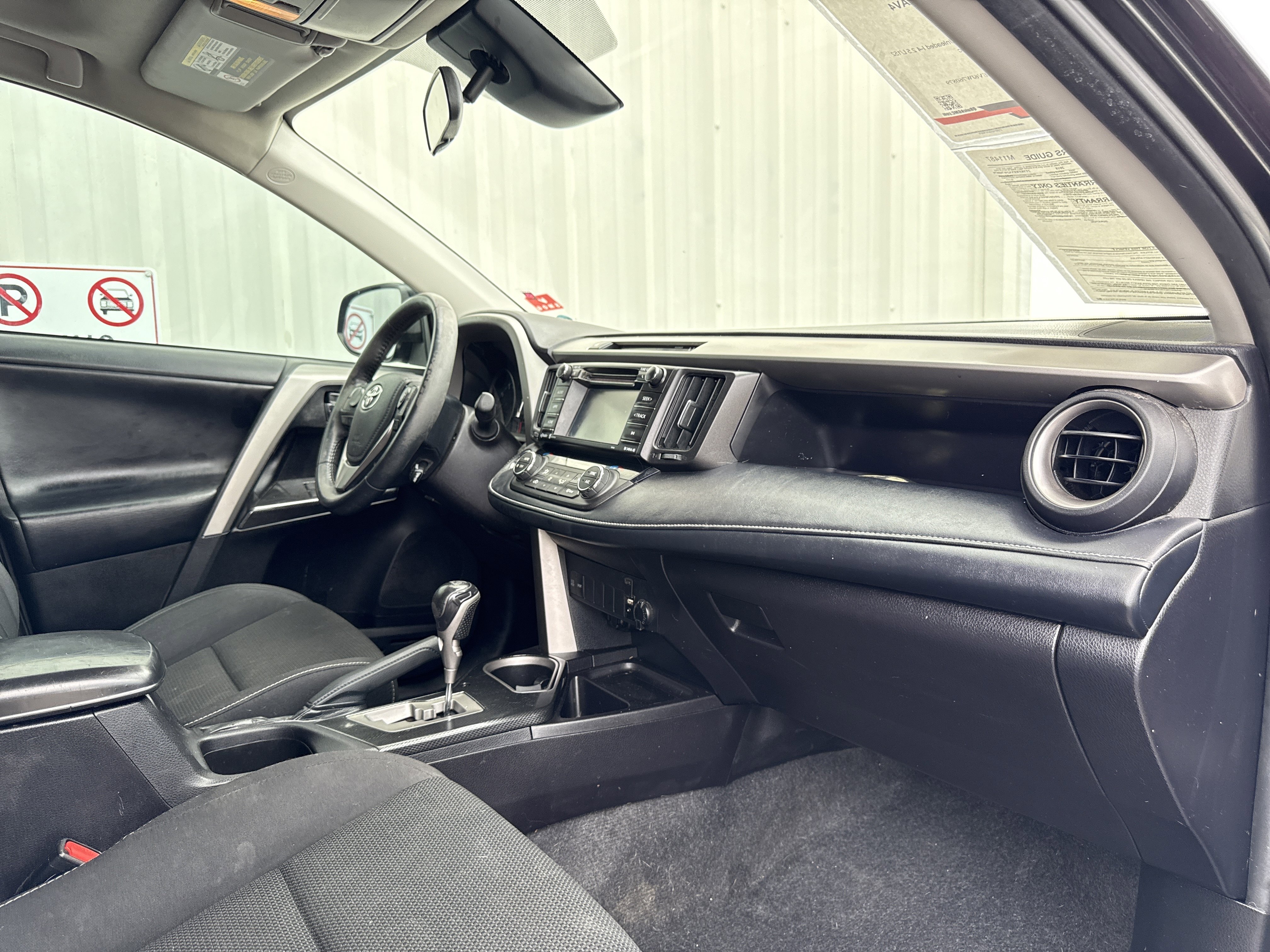 Used 2018 Toyota RAV4 Adventure image 22