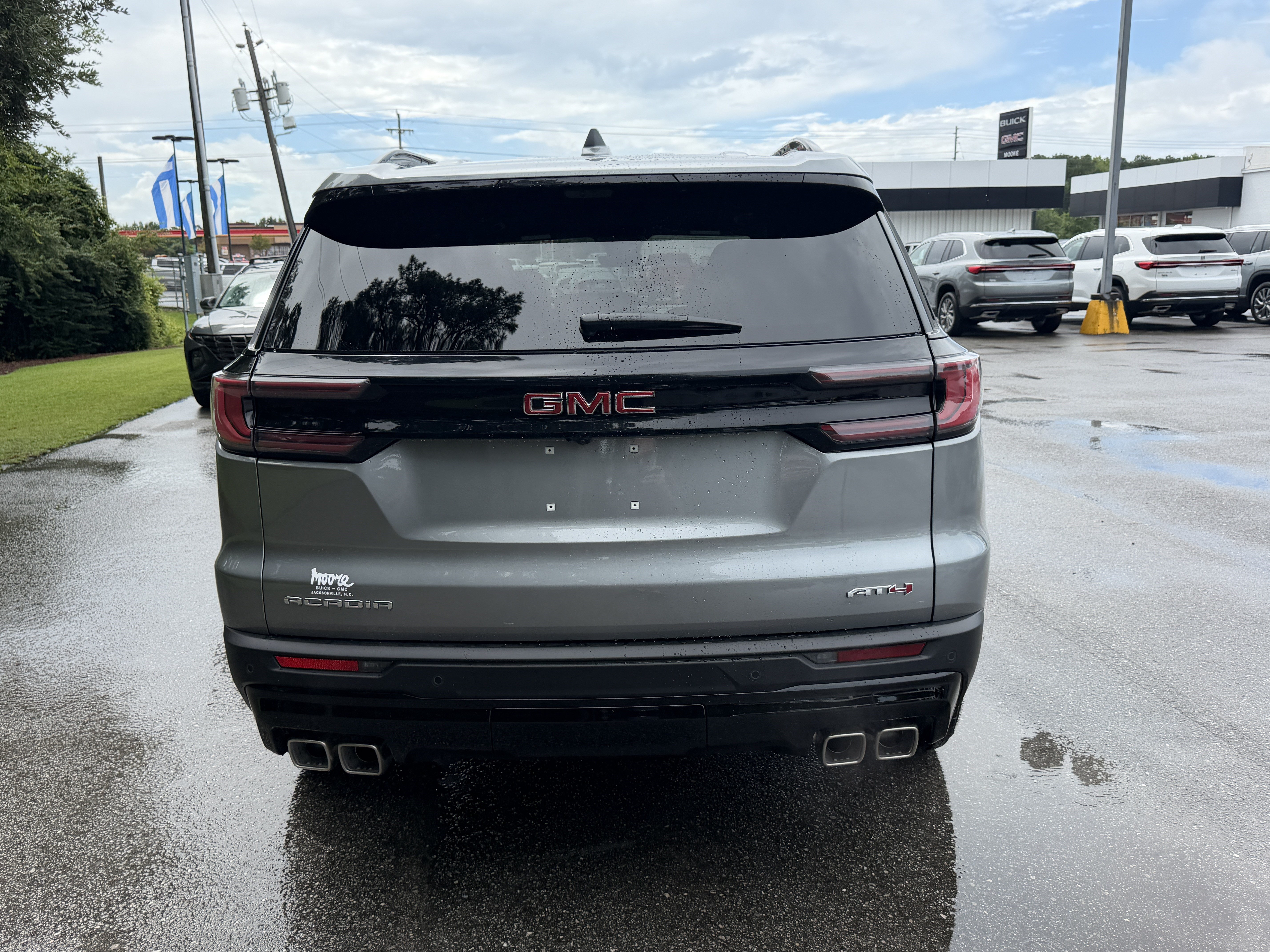 New 2026 GMC Acadia AT4 AWD/4WD image 9