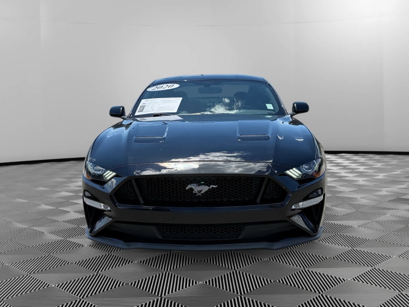 Used 2020 Ford Mustang GT RWD image 8