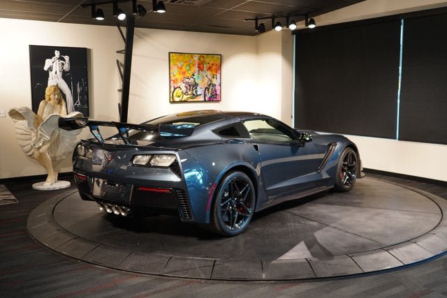 Used 2019 Chevrolet Corvette ZR1 RWD image 8