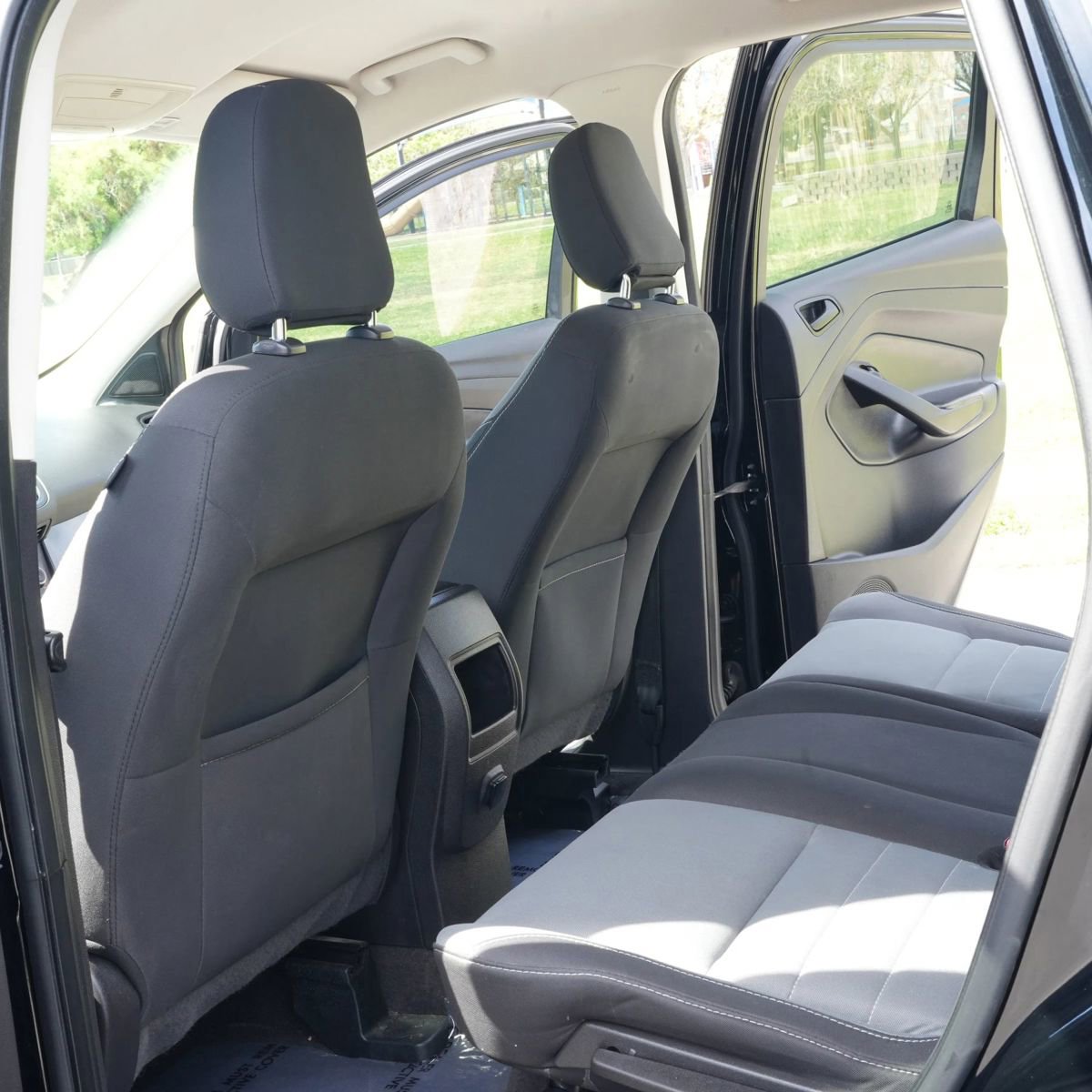 Used 2018 Ford Escape S image 7