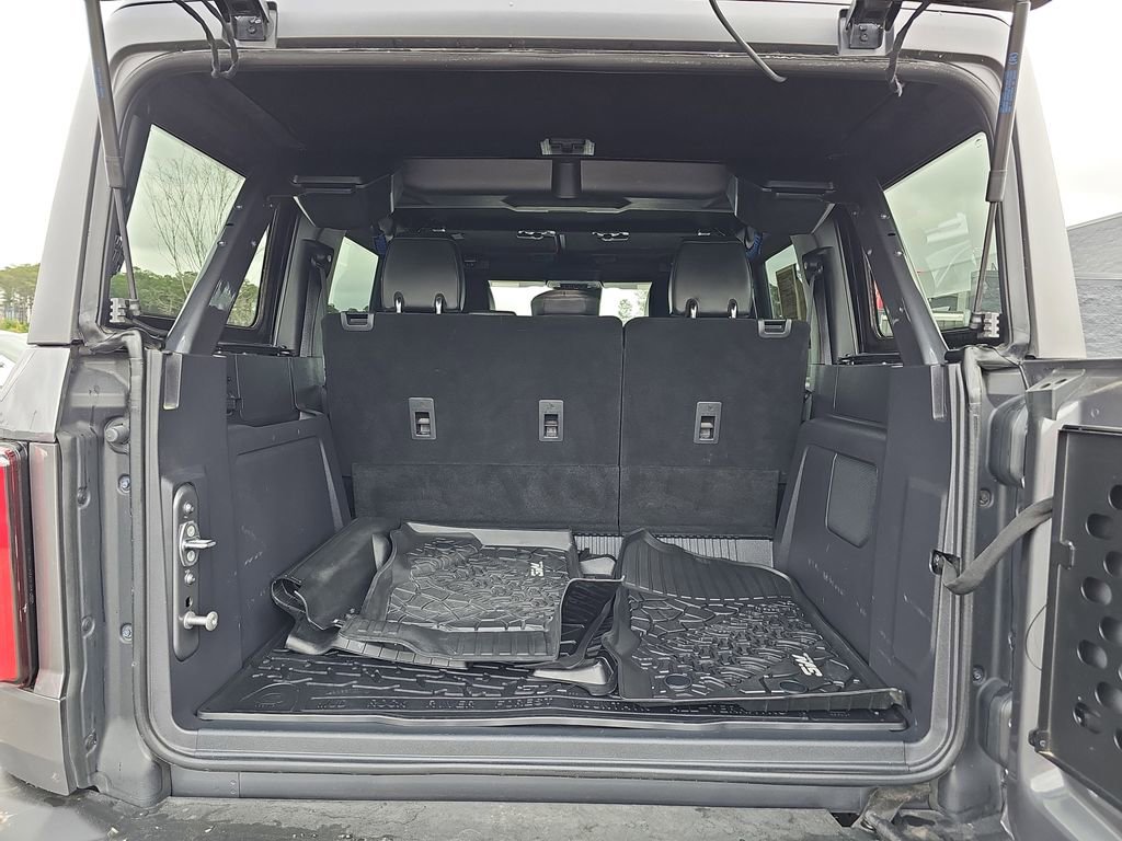 Used 2023 Ford Bronco Wildtrak image 16