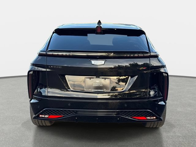 New 2026 Cadillac Lyriq V w/ LPO, Onyx Lite Package AWD/4WD image 4