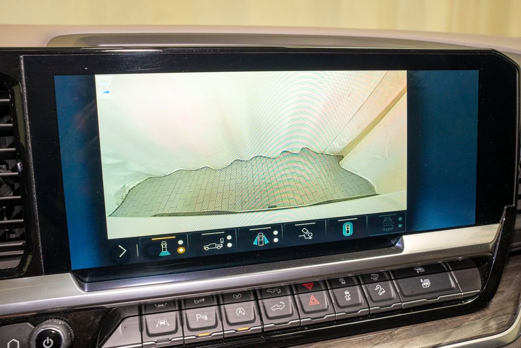 Used 2023 Chevrolet Silverado 1500 LTZ image 15