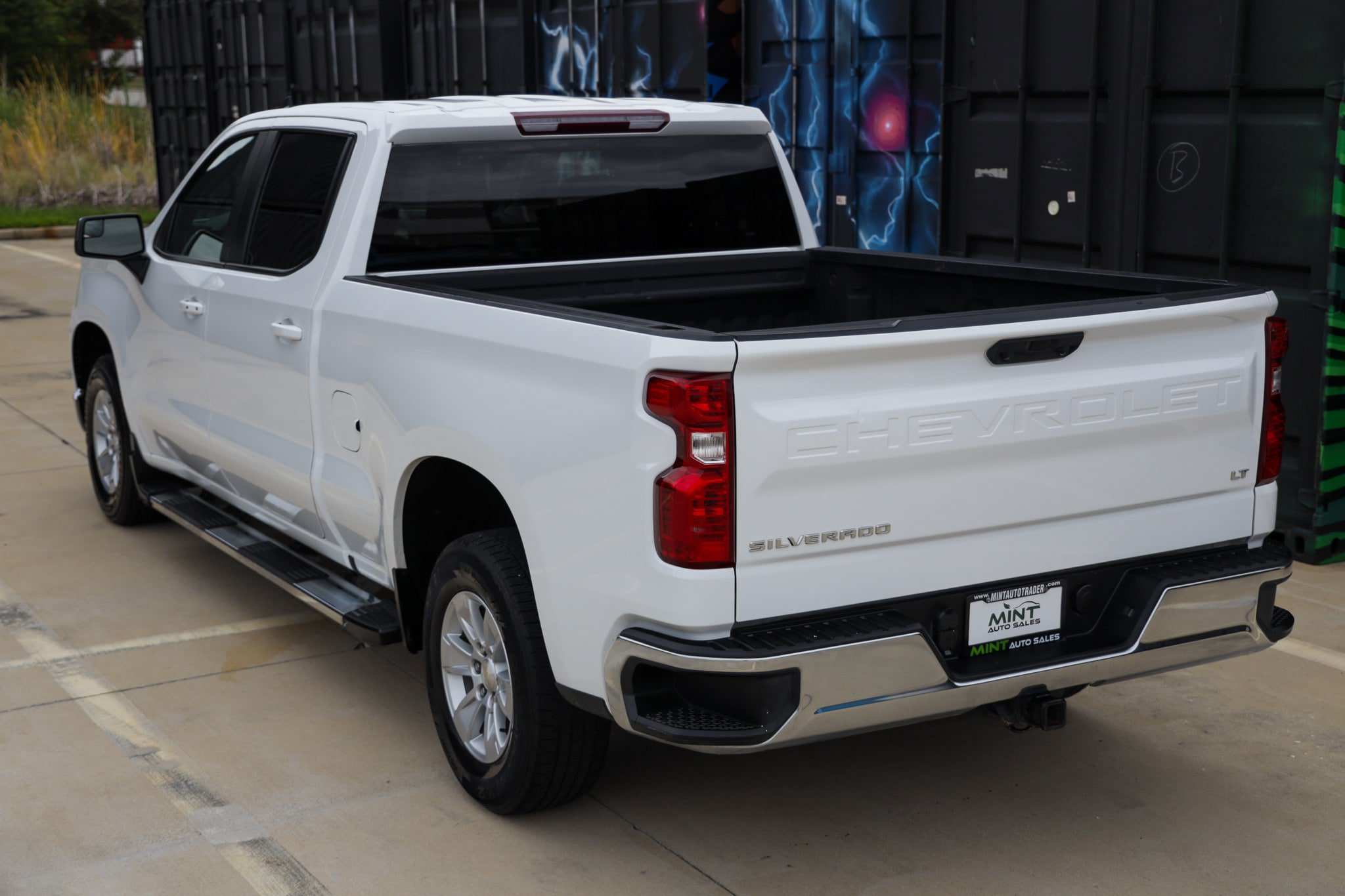 Used 2024 Chevrolet Silverado 1500 LT w/ Protection Package RWD image 8
