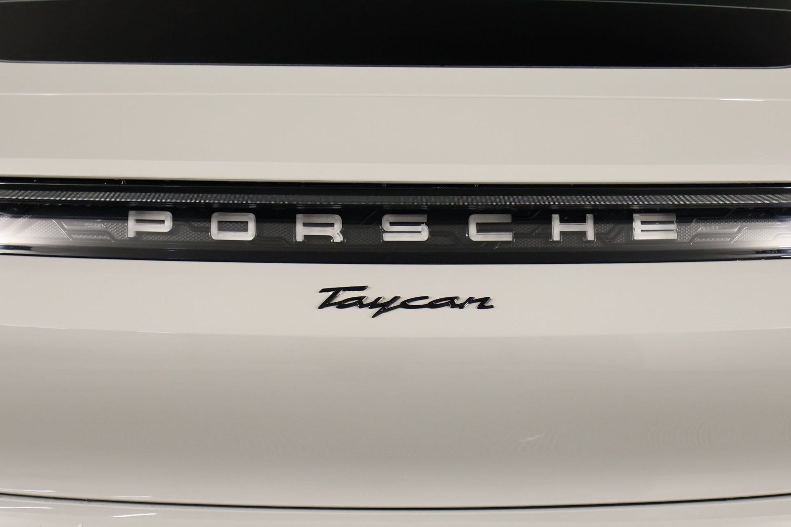 Certified 2023 Porsche Taycan RWD image 22