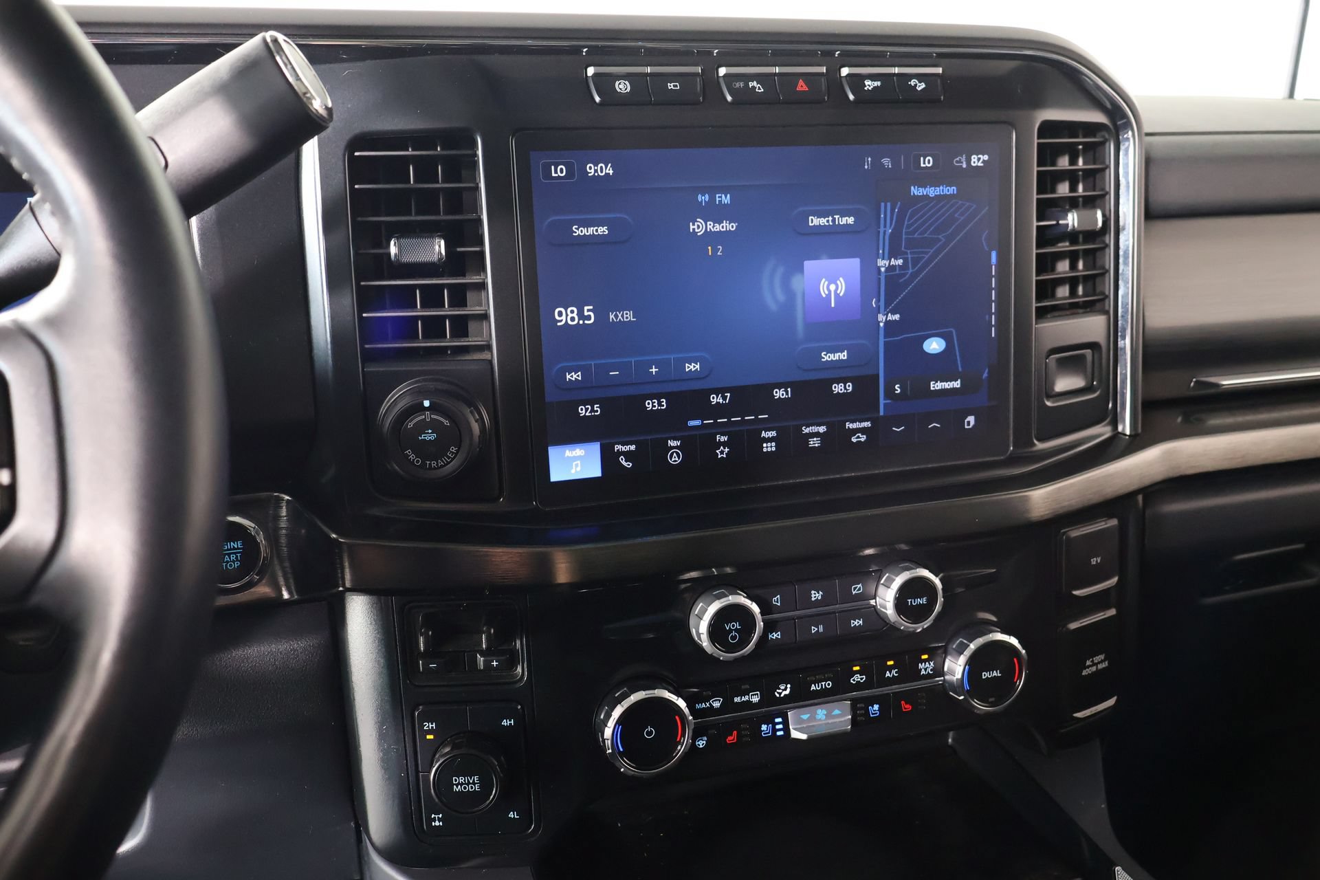 Used 2024 Ford F250 Lariat w/ Lariat Ultimate Package AWD/4WD image 5