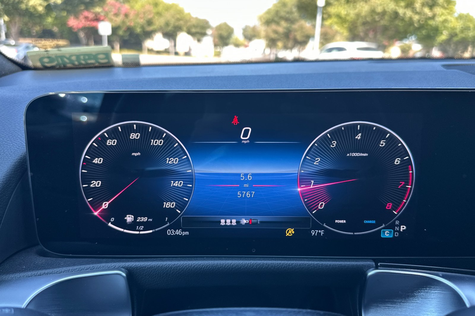 New 2026 Mercedes-Benz GLB 250 image 24