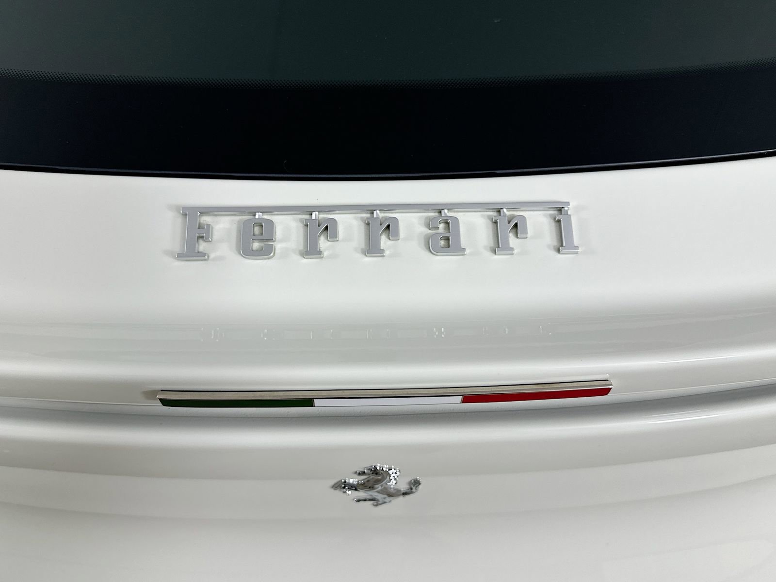 Used 2025 Ferrari Purosangue AWD/4WD image 58