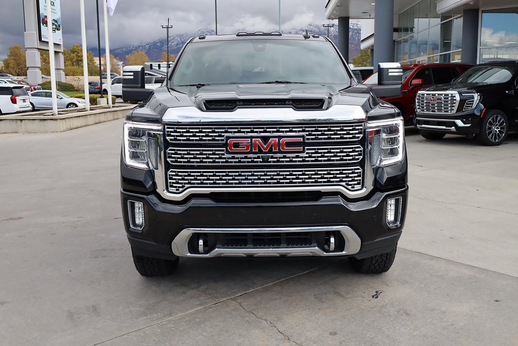 Used 2021 GMC Sierra 3500 Denali w/ Denali Black Diamond Edition image 9