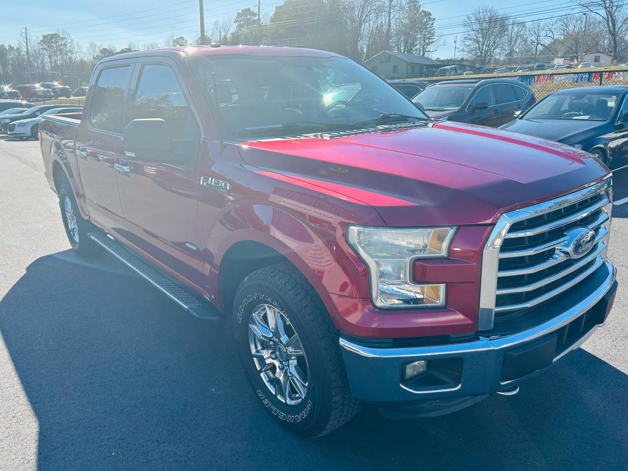 Used 2015 Ford F150 XLT w/ Equipment Group 302A Luxury AWD/4WD image 8