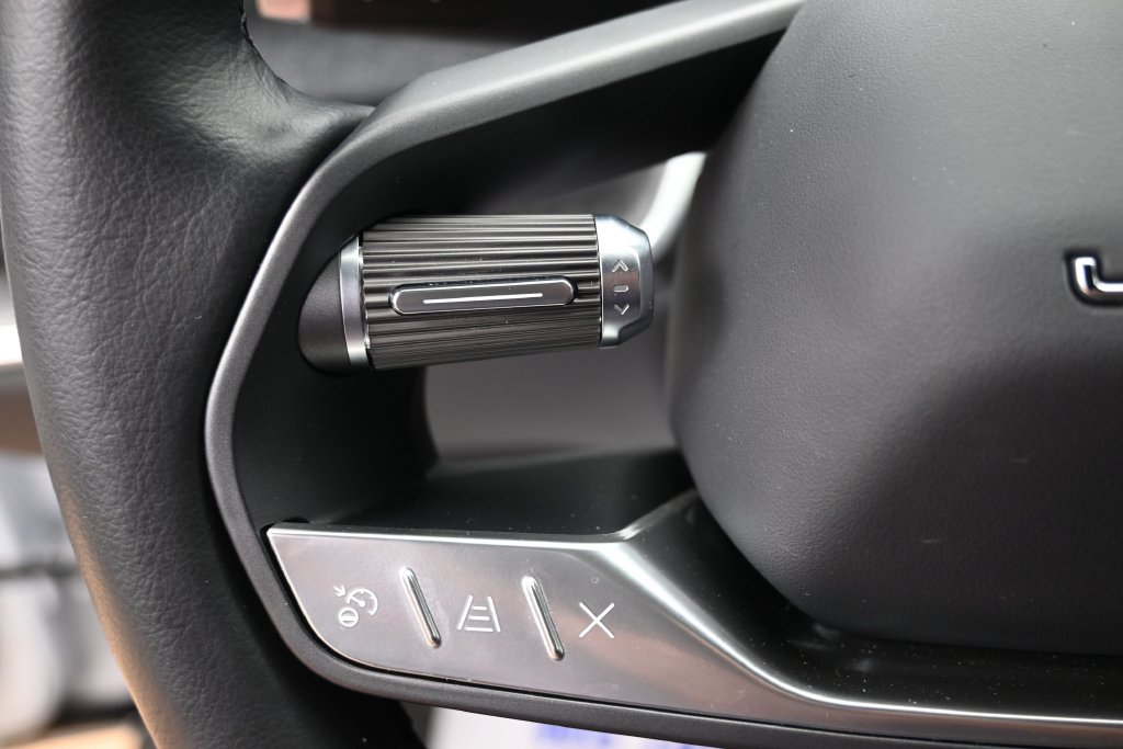 Used 2023 Lucid Air Pure AWD/4WD image 17