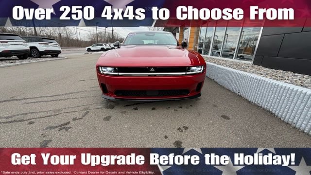 Used 2024 Dodge Charger Daytona R/T w/ Plus Group AWD/4WD image 4
