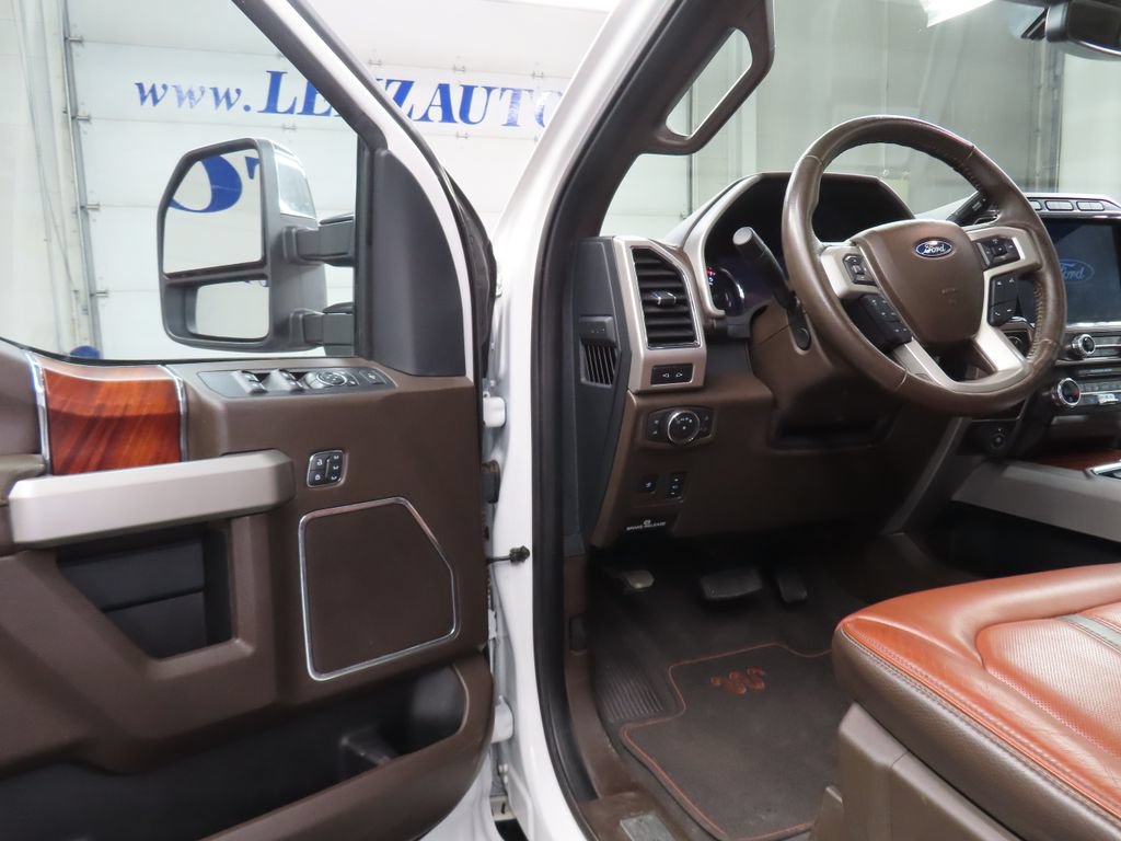 Used 2022 Ford F350 King Ranch w/ King Ranch Ultimate Package AWD/4WD image 43