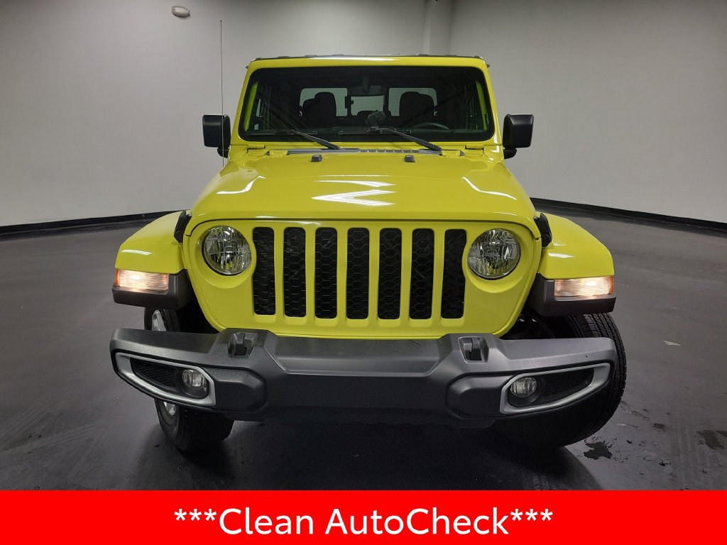 Used 2023 Jeep Gladiator Sport AWD/4WD image 3