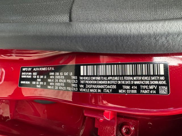 Used 2022 Alfa Romeo Stelvio Sprint image 31