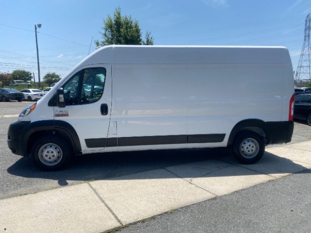 Used 2020 RAM ProMaster 2500 w/ Interior Convenience Group FWD image 2