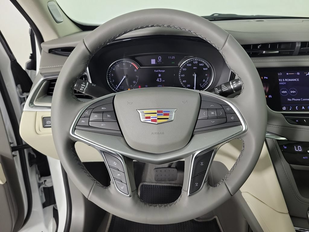 Certified 2022 Cadillac XT5 Premium Luxury FWD image 21