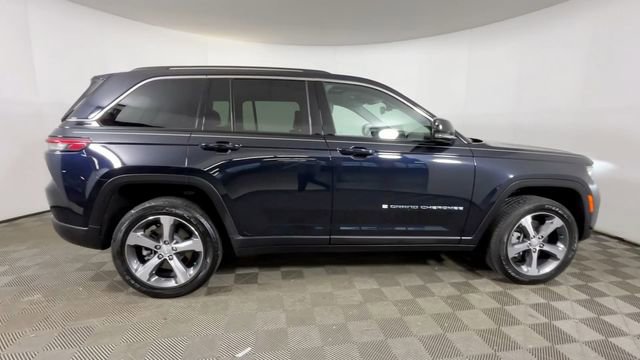 Used 2024 Jeep Grand Cherokee Limited 4xe AWD/4WD image 3
